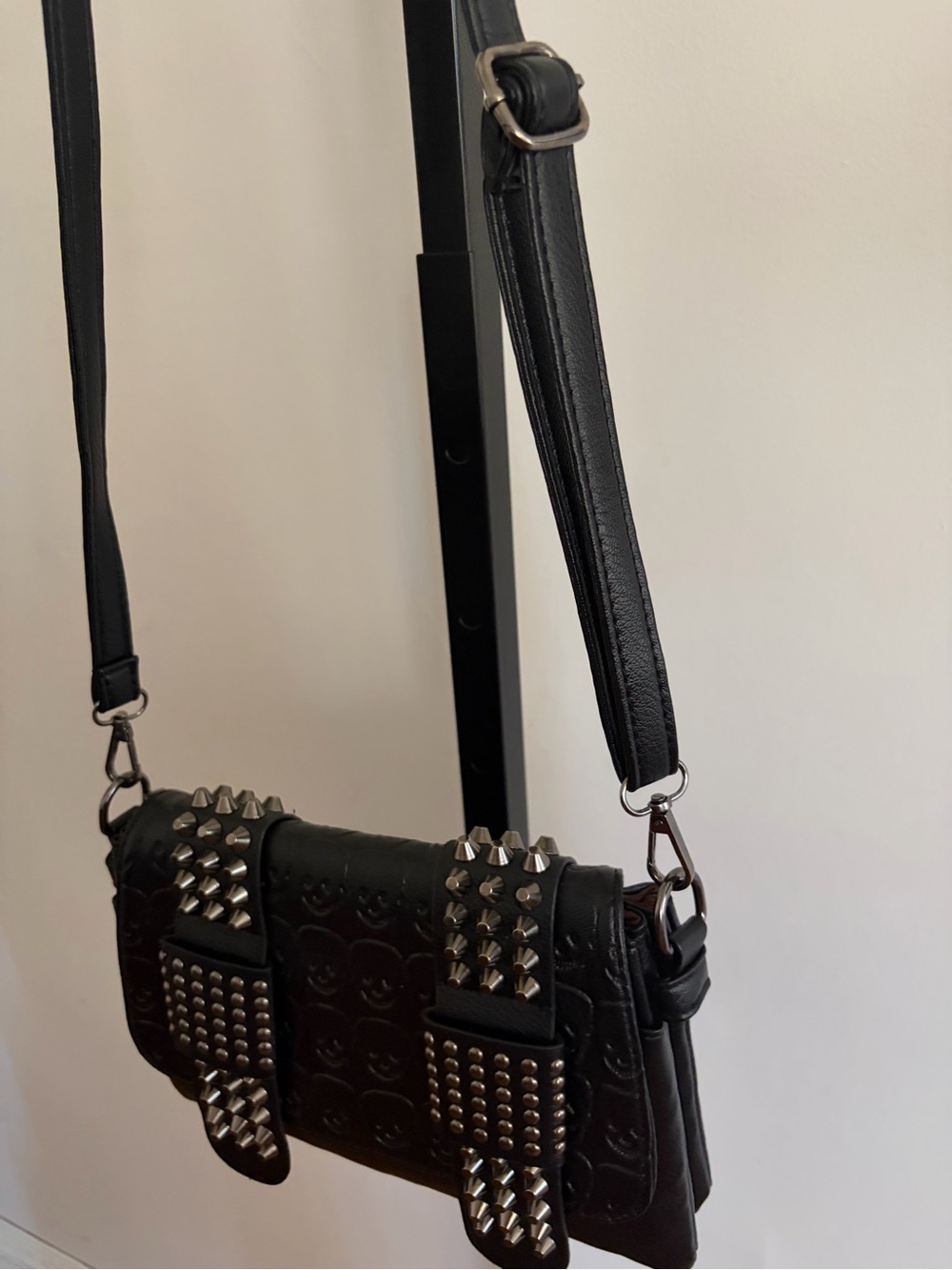 Black Studded Crossbody Shoulder Bag - Picture 3 of 8